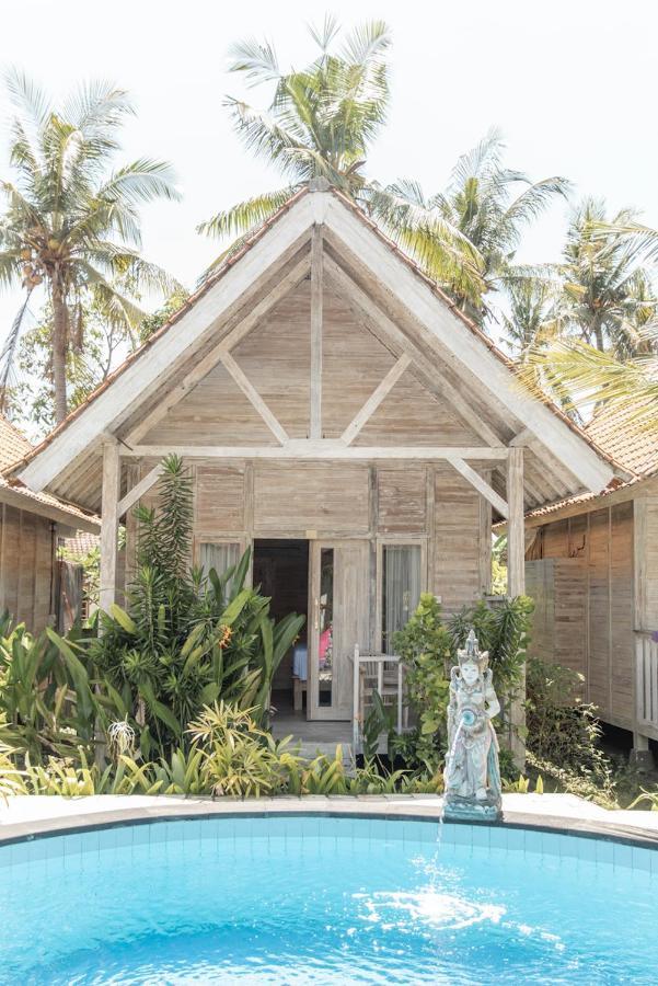 Coconut Village Guest House Lembongan Redpartner Экстерьер фото